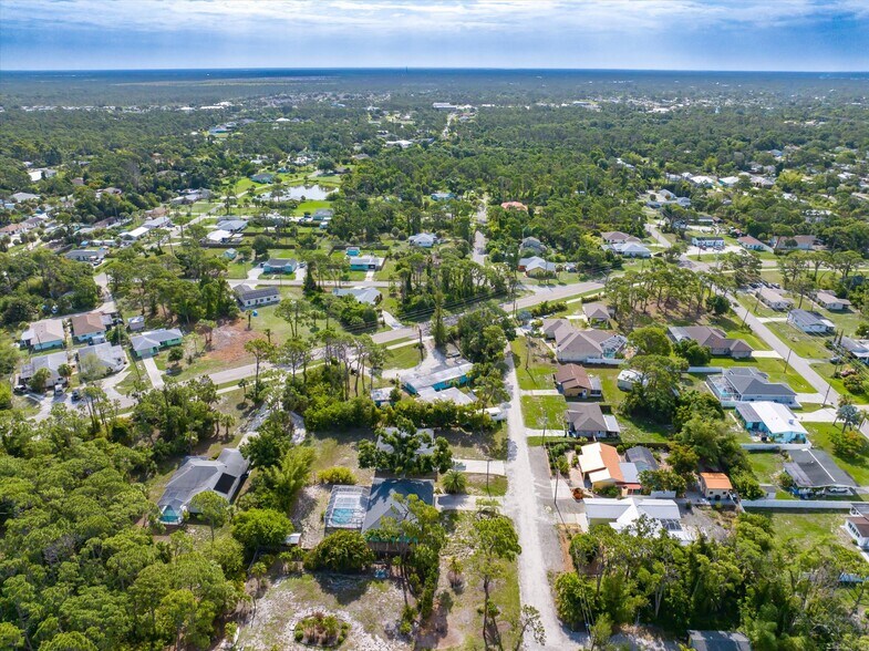 More Photos Of 600 Old Englewood Rd, Englewood Apartments For Sale