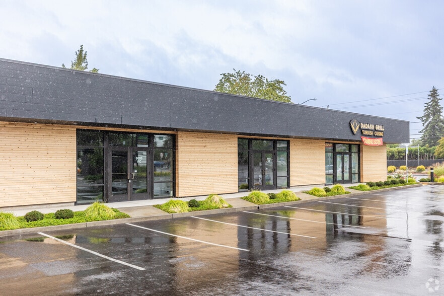 More Photos Of 8510 NE Mill Plain Blvd, Vancouver Unknown For Lease