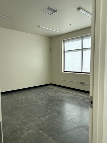 More Photos Of 2452 E 6700 S, Uintah Industrial For Lease
