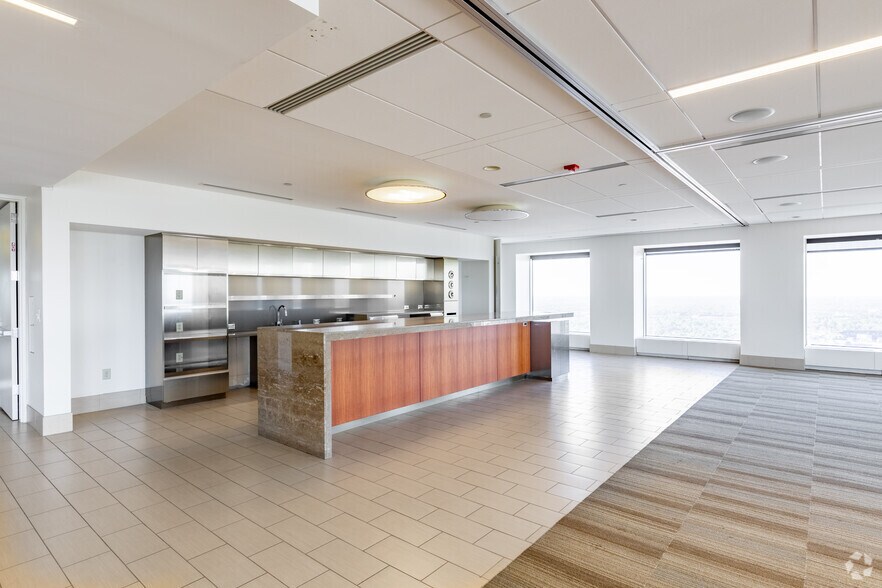 More Photos Of 133 Peachtree St NE, Atlanta Office For Lease