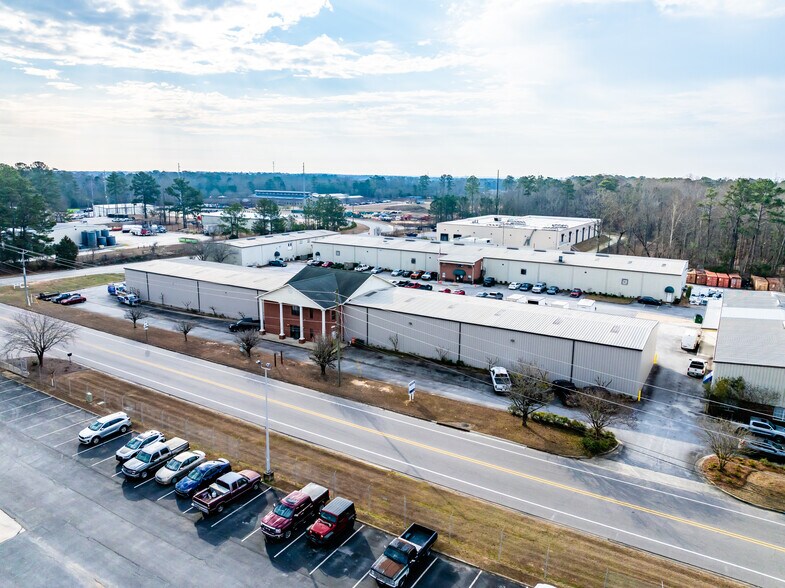 More Photos Of 302 Alabama St, Auburn Flex For Lease