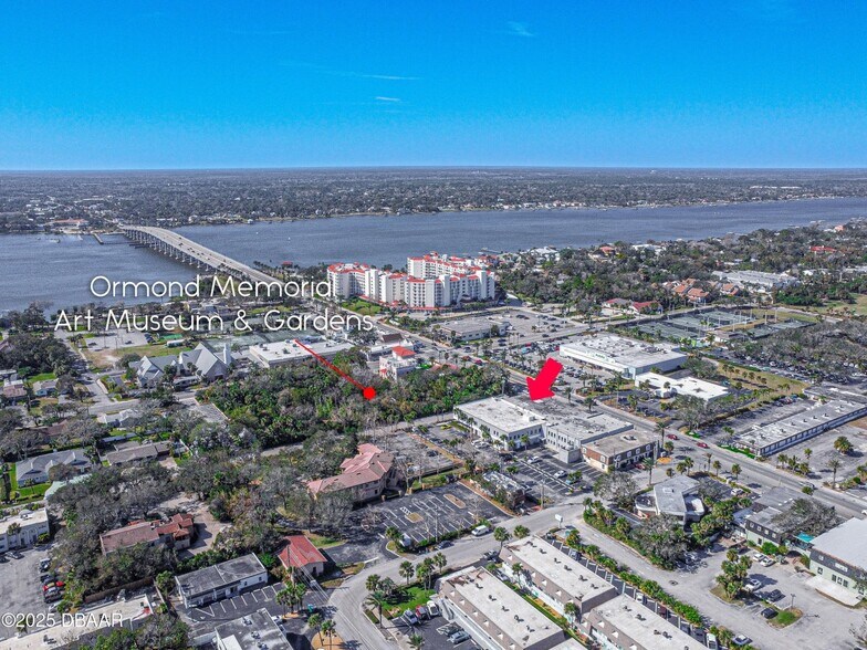 More Photos Of 100-110 E Granada Blvd, Ormond Beach Office For Sale
