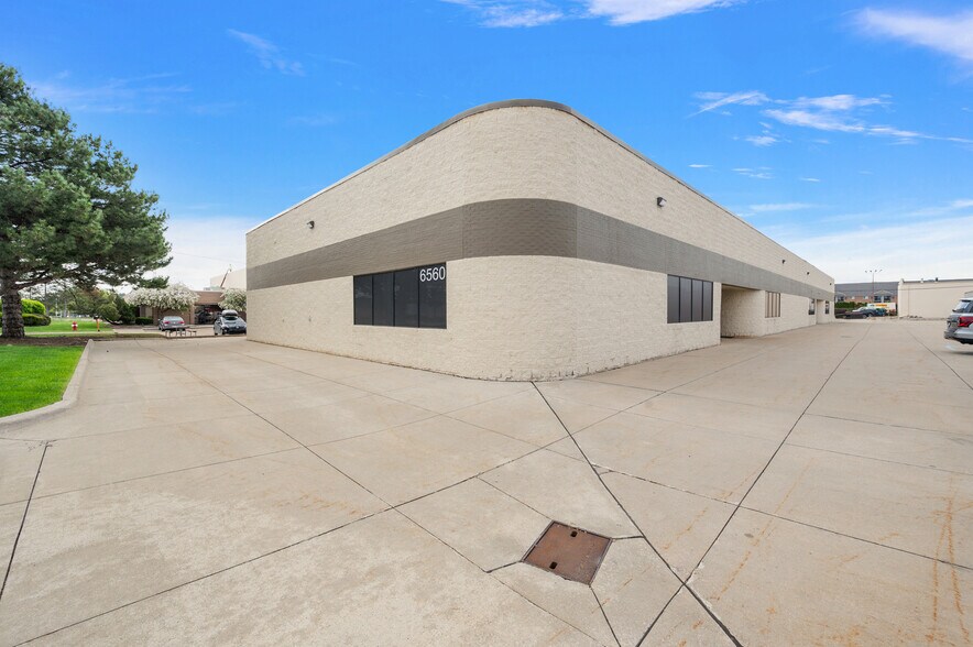 Primary Photo Of 6560 19 1/2 Mile Rd, Sterling Heights Warehouse For Lease