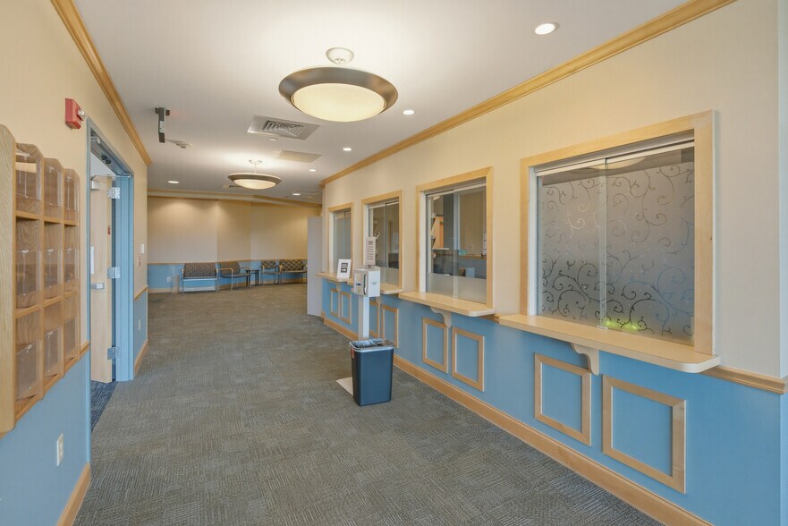 More Photos Of 51 Performance Dr, Weymouth Medical For Lease