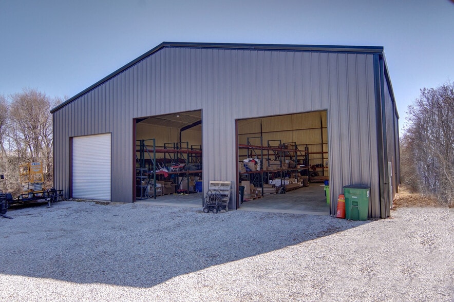 Primary Photo Of 4262 Burleson Retta Rd, Burleson Flex For Sale