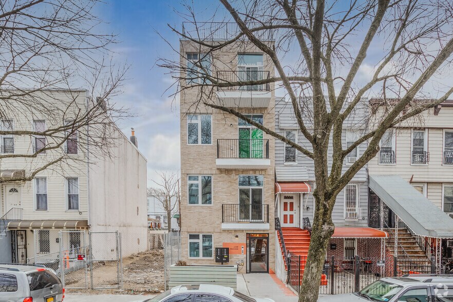 More Photos Of 1240 Madison St, Brooklyn Apartments For Sale