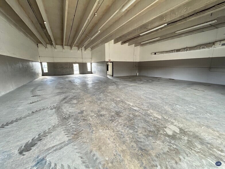 More Photos Of 1200-1300 White Dr, Titusville Unknown For Lease