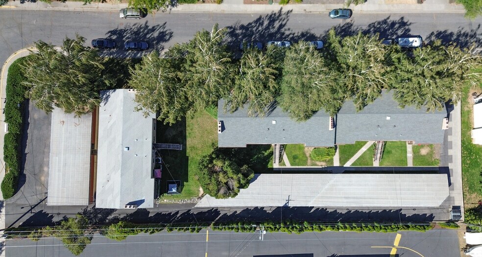 More Photos Of , Pullman Multifamily For Sale