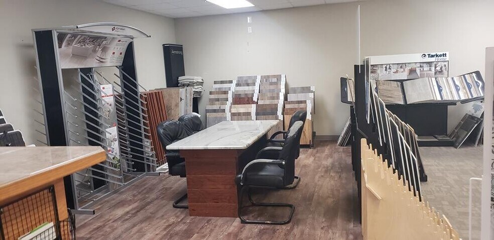 More Photos Of 616 S Broadway St, Mccomb Freestanding For Sale