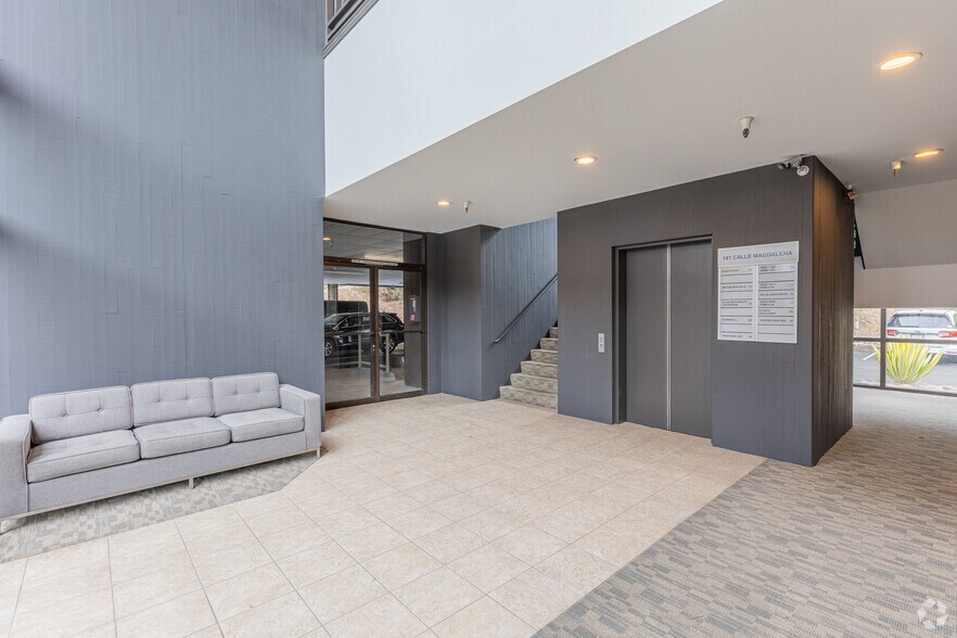 More Photos Of 191 Calle Magdalena, Encinitas Office For Lease