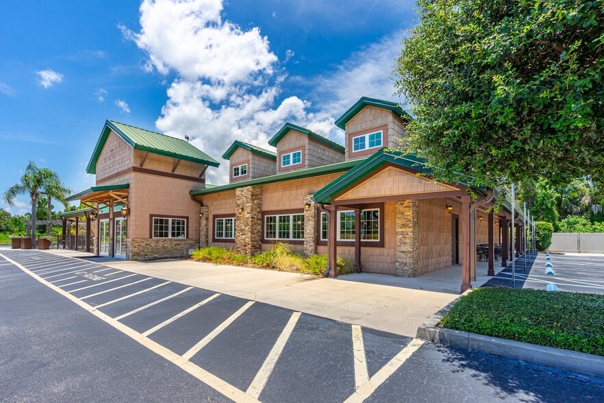 More Photos Of 4170 Us-1 Hwy, Edgewater Restaurant For Lease