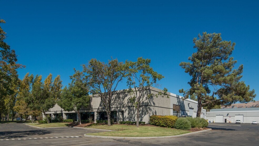 More Photos Of 47221-47233 Fremont Blvd, Fremont Unknown For Lease