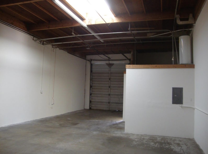 More Photos Of 2519 W Winton Ave, Hayward Warehouse For Sale