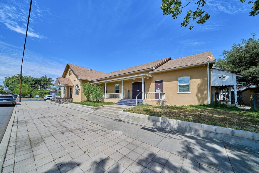 More Photos Of 600 S Towne Ave, Pomona Religious Facility For Sale