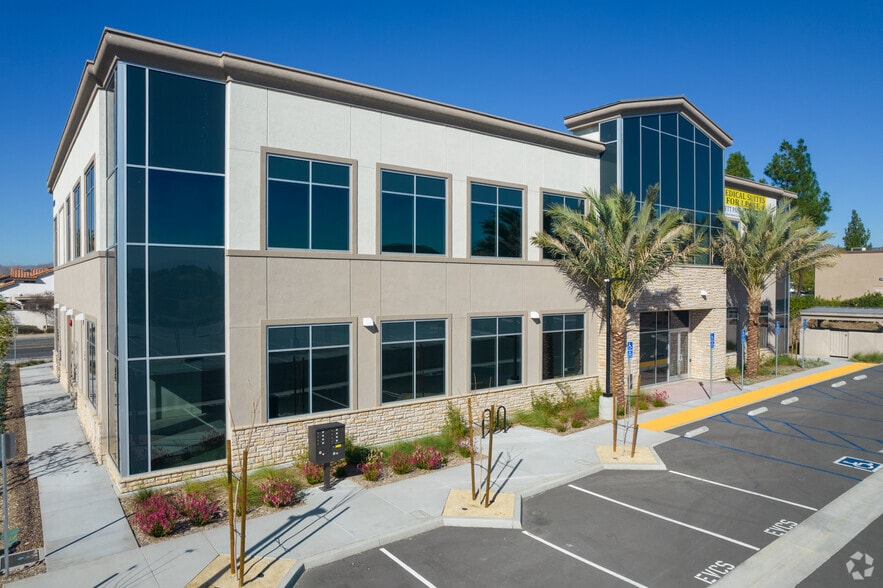 More Photos Of 25130 Hancock Ave, Murrieta Office For Sale