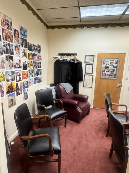 More Photos Of 2301 N 3rd St, Harrisburg Office For Sale