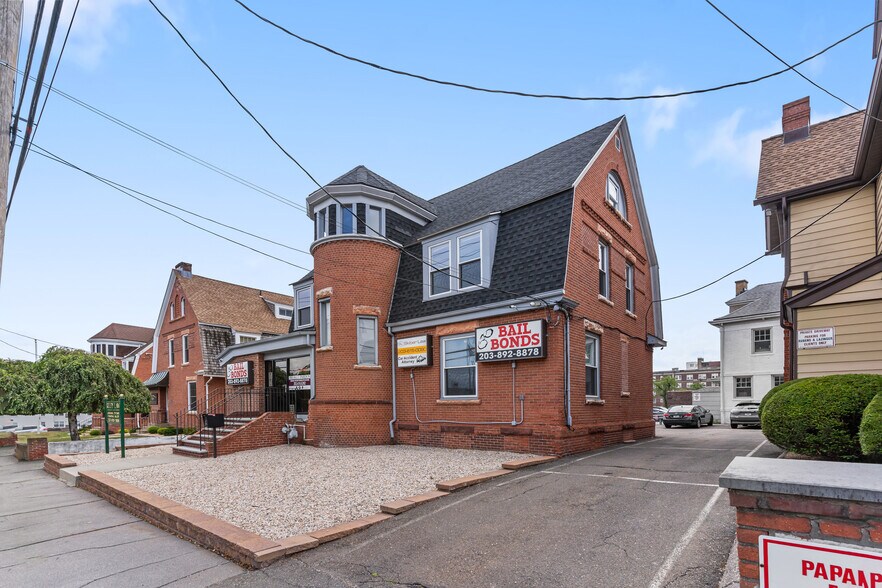 More Photos Of 285 Congress St, Bridgeport Office For Sale