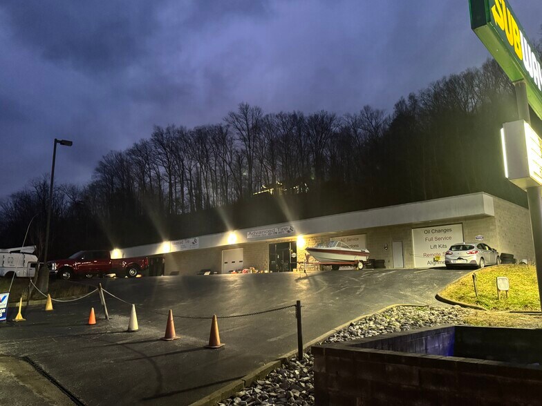 More Photos Of 873 Call Rd, Charleston General Retail For Sale