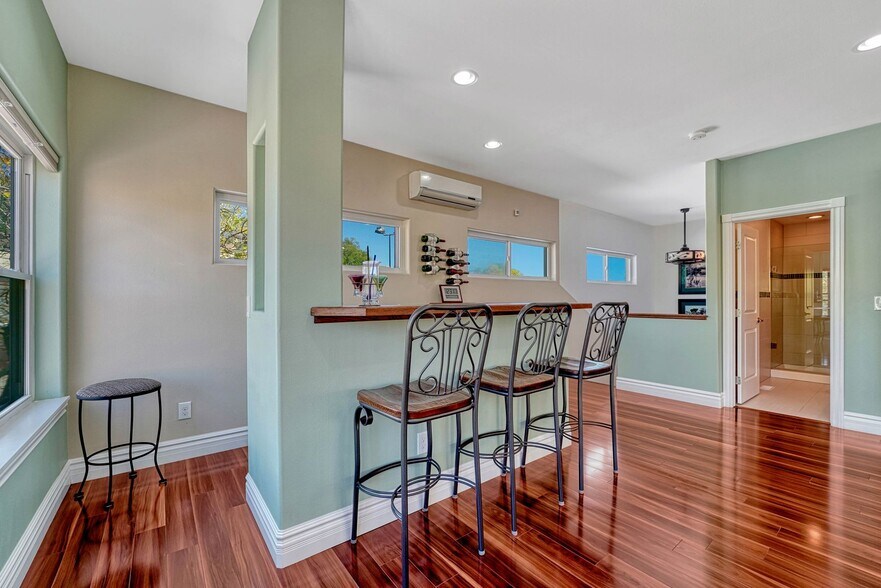 More Photos Of 2532 W Colorado Ave, Colorado Springs Storefront Retail Office For Sale