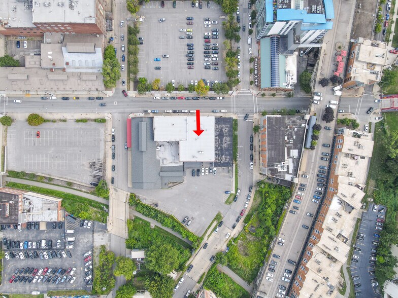 More Photos Of 2111 Center St, Cleveland Storefront Retail Office For Lease