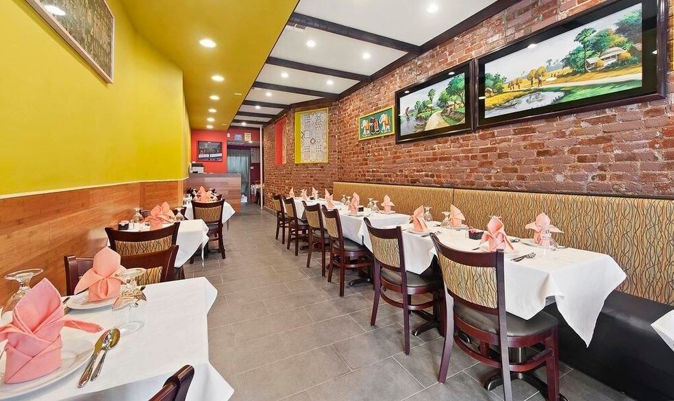 More Photos Of 435 Dekalb Ave, Brooklyn Apartments For Sale