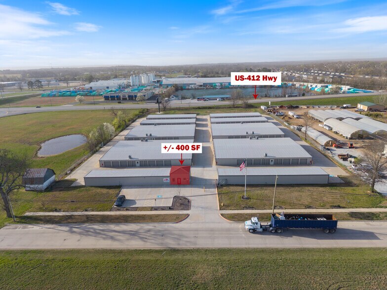 Primary Photo Of 1110 E Kenwood St, Siloam Springs Self Storage For Lease