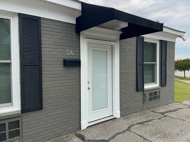 More Photos Of 716 Dekalb St, Camden Office For Sale