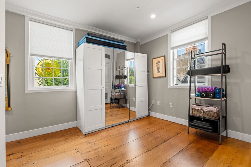 More Photos Of 314 Essex St, Salem Specialty For Sale