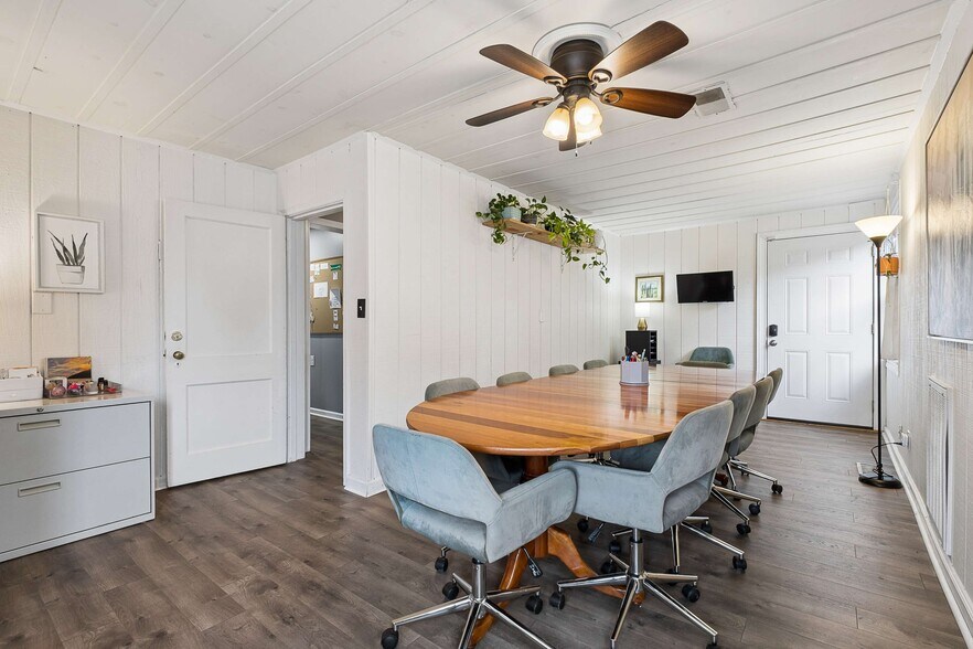 More Photos Of 2818 Azalea Pl, Nashville Office Residential For Sale