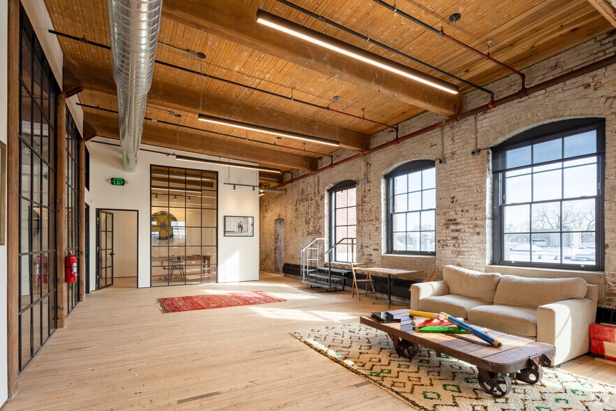 More Photos Of 1 N Johnston Ave, Hamilton Loft Creative Space For Lease