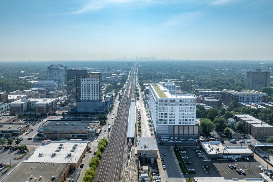 More Photos Of 1133 South Blvd, Oak Park Apartments For Lease