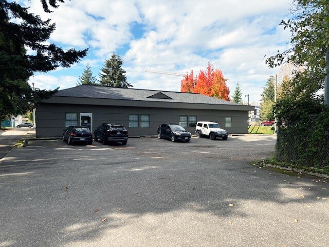 More Photos Of 27336 Fraser Hwy, Langley Twp Storefront Retail Office For Sale