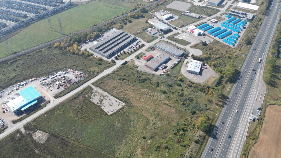 More Photos Of 540 Lake Road, Clarington Industrial For Lease