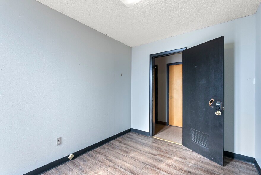 More Photos Of 710-712 S Tejon St, Colorado Springs Office For Sale