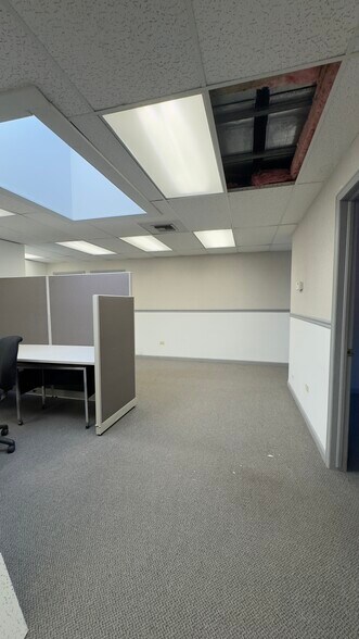 More Photos Of 12640 W Cedar Dr, Lakewood Office For Lease