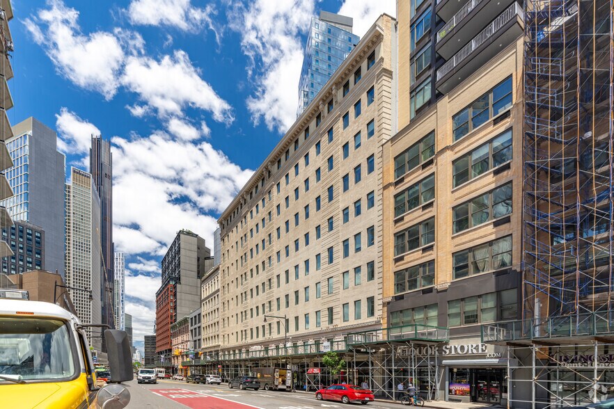 More Photos Of 41 Flatbush Ave, Brooklyn Coworking Space