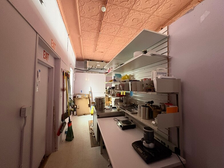 More Photos Of 361 Huron Ave, Cambridge Storefront For Sale