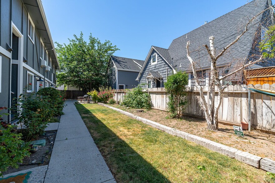 More Photos Of 230 Marsh Ave, Reno Apartments For Sale