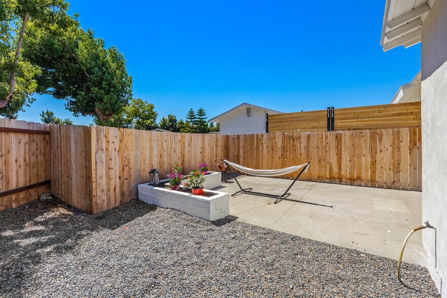 More Photos Of 5590 Shasta Ln, La Mesa Apartments For Sale