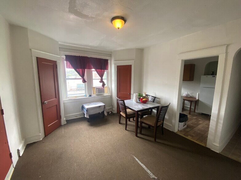 More Photos Of 126 E Lincoln Hwy, Coatesville Apartments For Sale