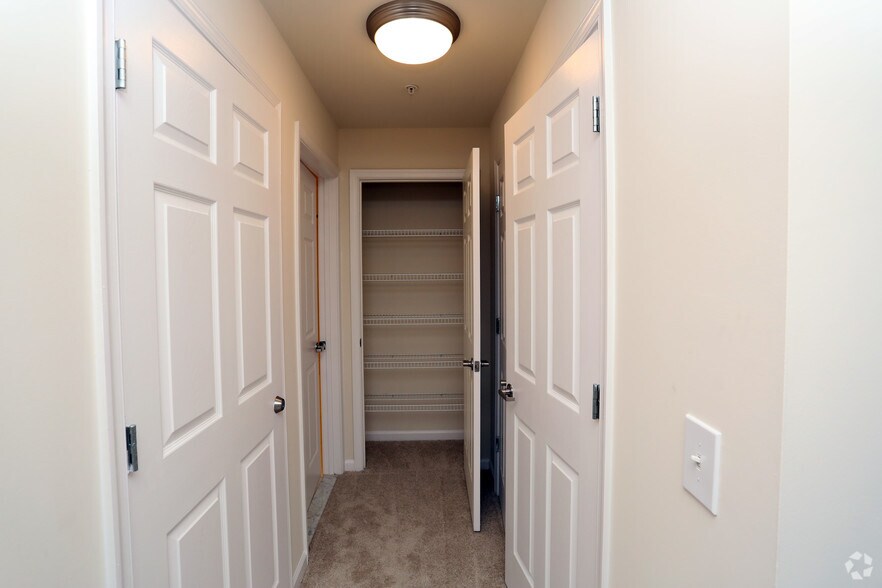 More Photos Of 10095 Washington Blvd, Laurel Apartments For Lease