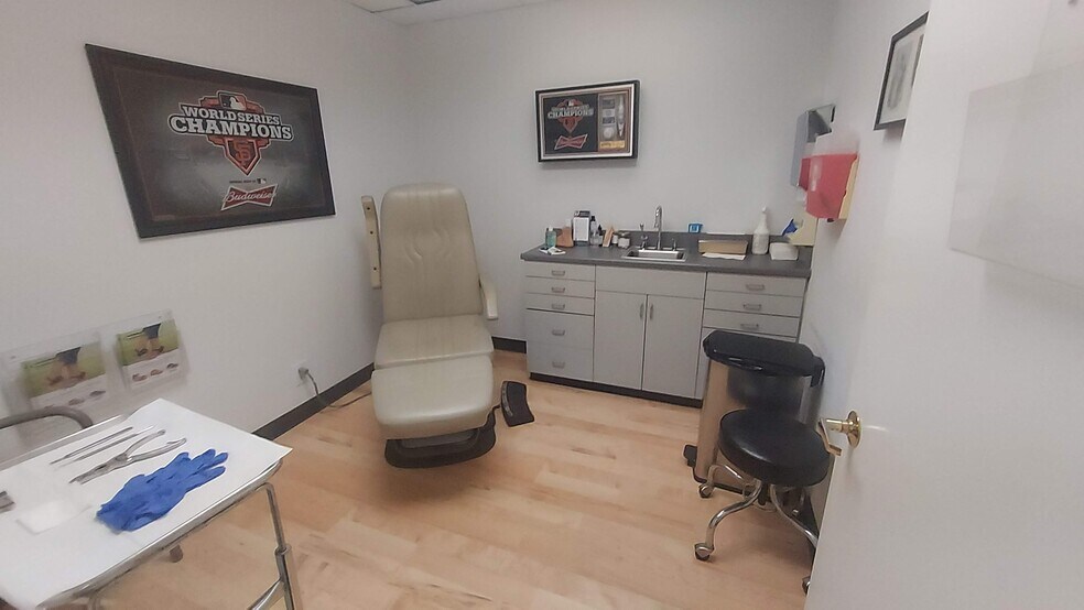 More Photos Of 961-963 Laurel St, San Carlos Loft Creative Space For Lease