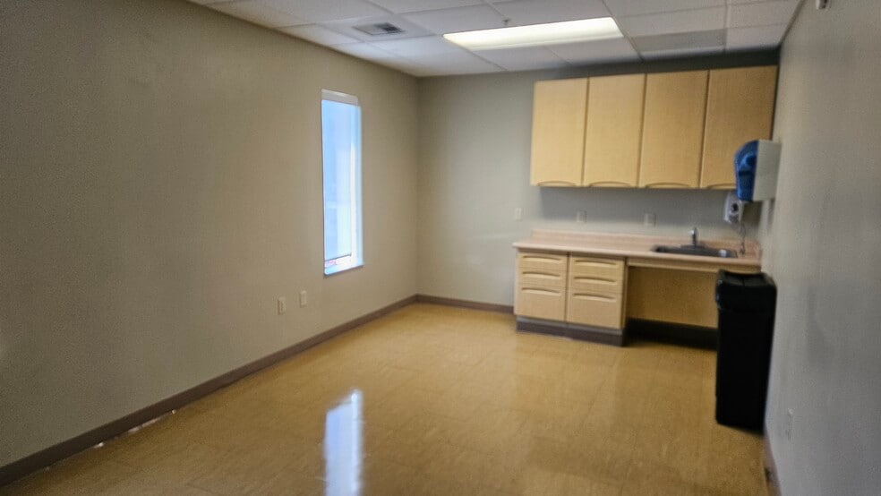 More Photos Of 1540 Florida Ave, Modesto Medical For Lease