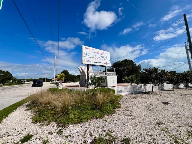 More Photos Of 106309 Overseas Hwy, Key Largo Auto Dealership For Lease