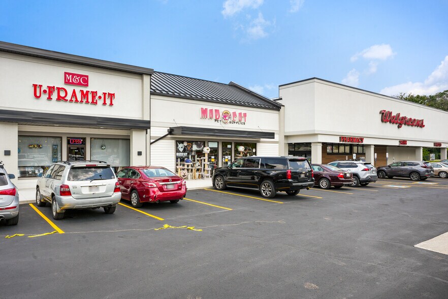 More Photos Of 7810-7874 Mineral Point Rd, Madison Unknown For Lease