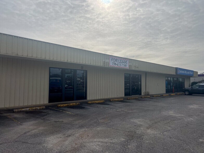 More Photos Of 2177-2181 W Broad St, Athens Freestanding For Lease