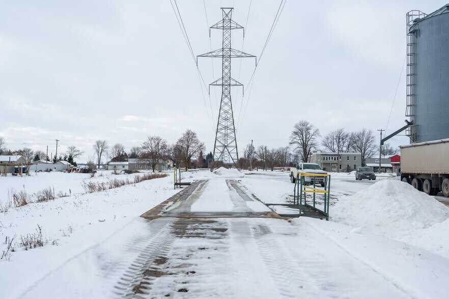 More Photos Of 6517 James St, Inwood Food Processing For Sale