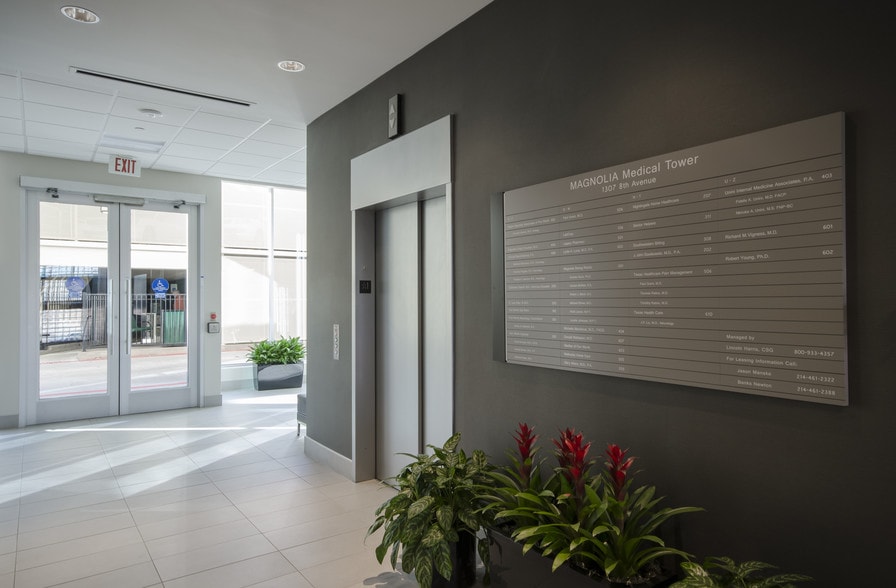 More Photos Of 1307 8th Ave, Fort Worth Medical For Lease