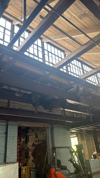 More Photos Of 609 South Blvd, Evanston Warehouse For Sale