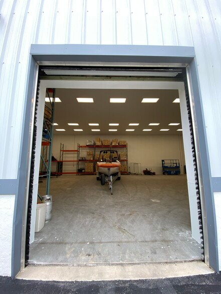 More Photos Of 7465 Commercial Cir, Fort Pierce Warehouse For Sale